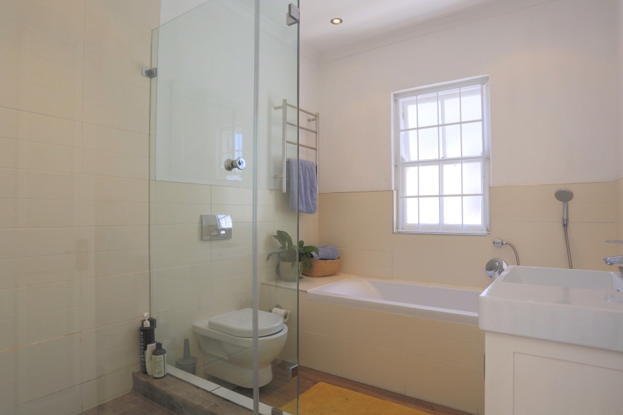 3 Bedroom Property for Sale in Kenilworth Upper Western Cape